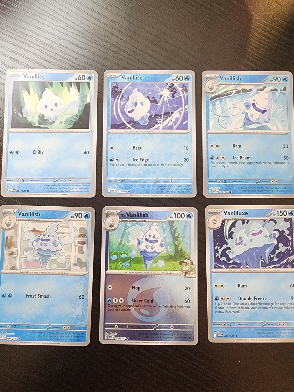 Vanillite/Vanillish/Vanilluxe Pokémon Trading Card Set